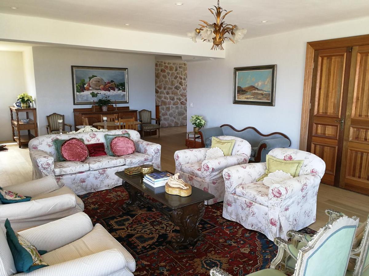 Bakovenbay Luxury Suites Fokváros Kültér fotó
